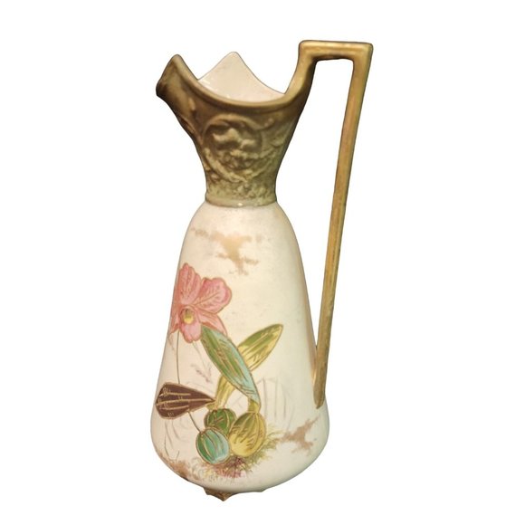 Estate Velouting Floral Pitcher - Picture 1 of 4